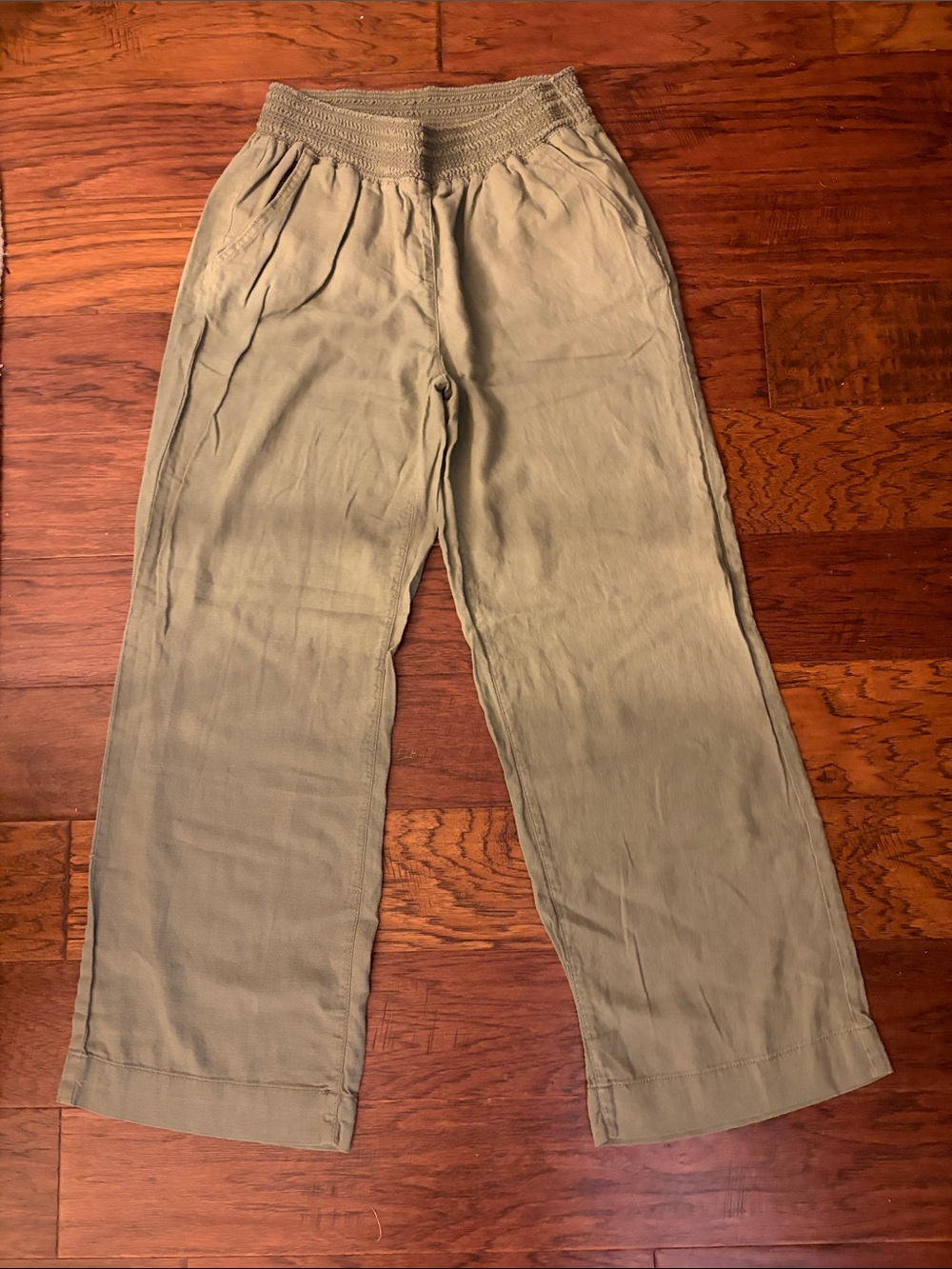 Briggs New York Olive Green Wide Leg Smocked Waist Pants